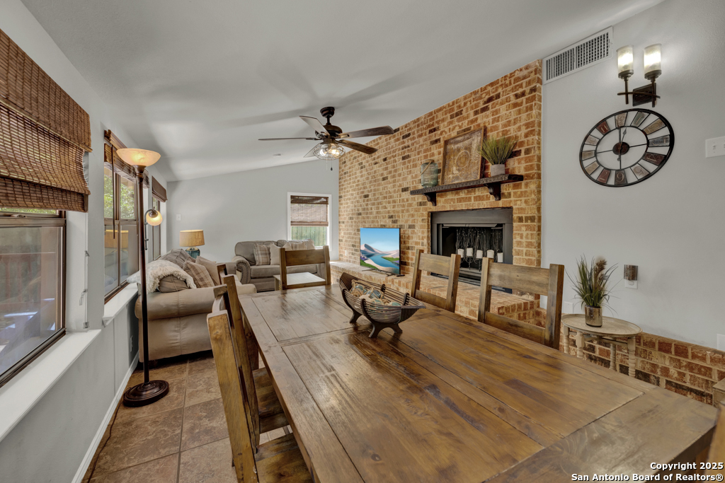 1015 Reiley Road Seguin TX 78155