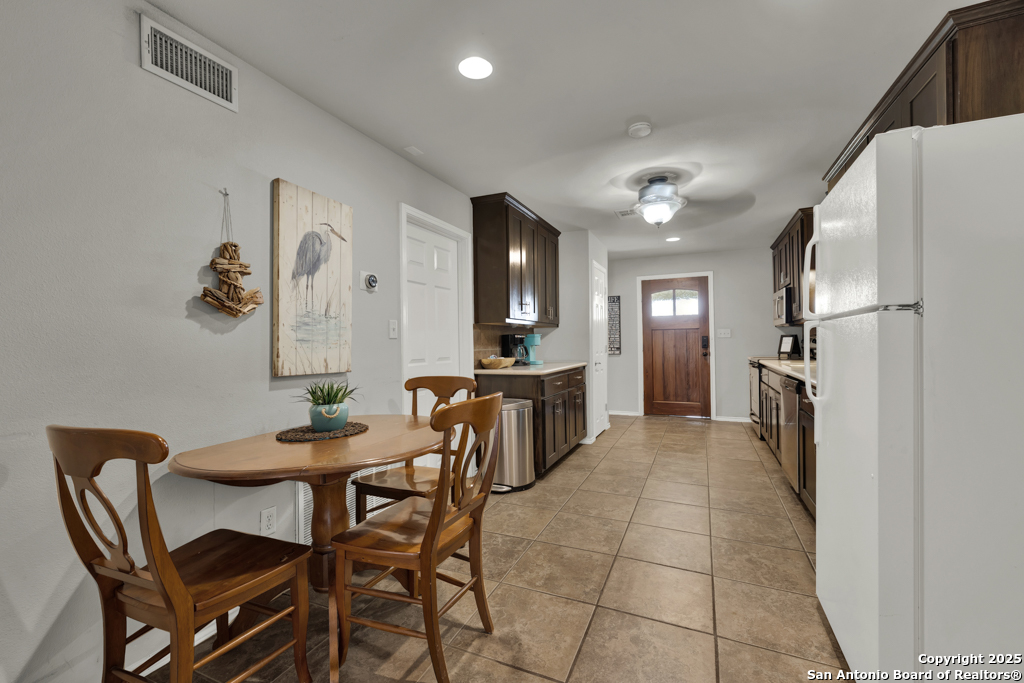 1015 Reiley Road Seguin TX 78155
