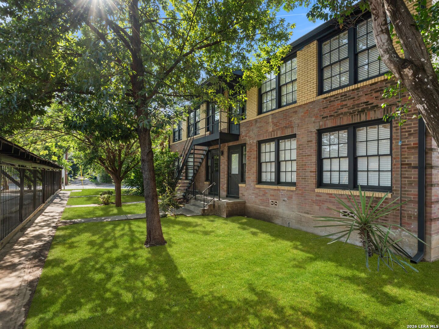 204 E Rosewood Avenue San Antonio TX 78212