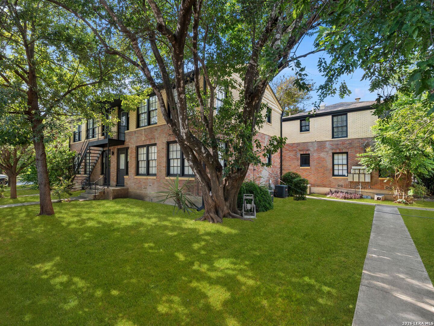 204 E Rosewood Avenue San Antonio TX 78212