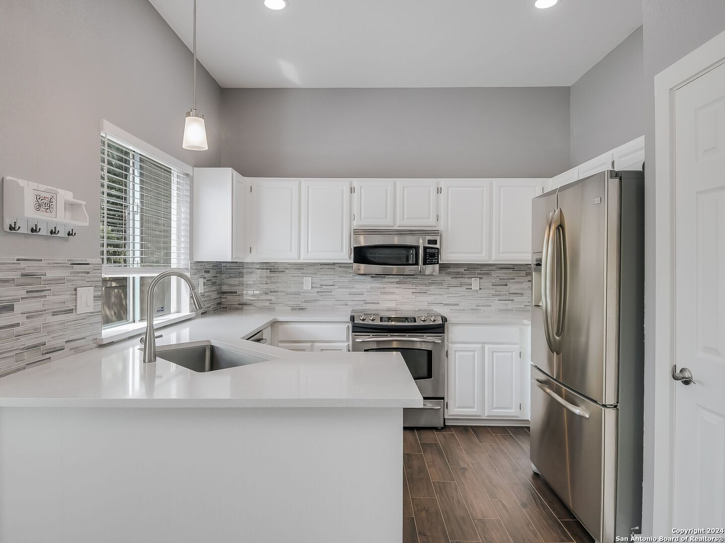 15711 Wolf Creek Street San Antonio TX 78232