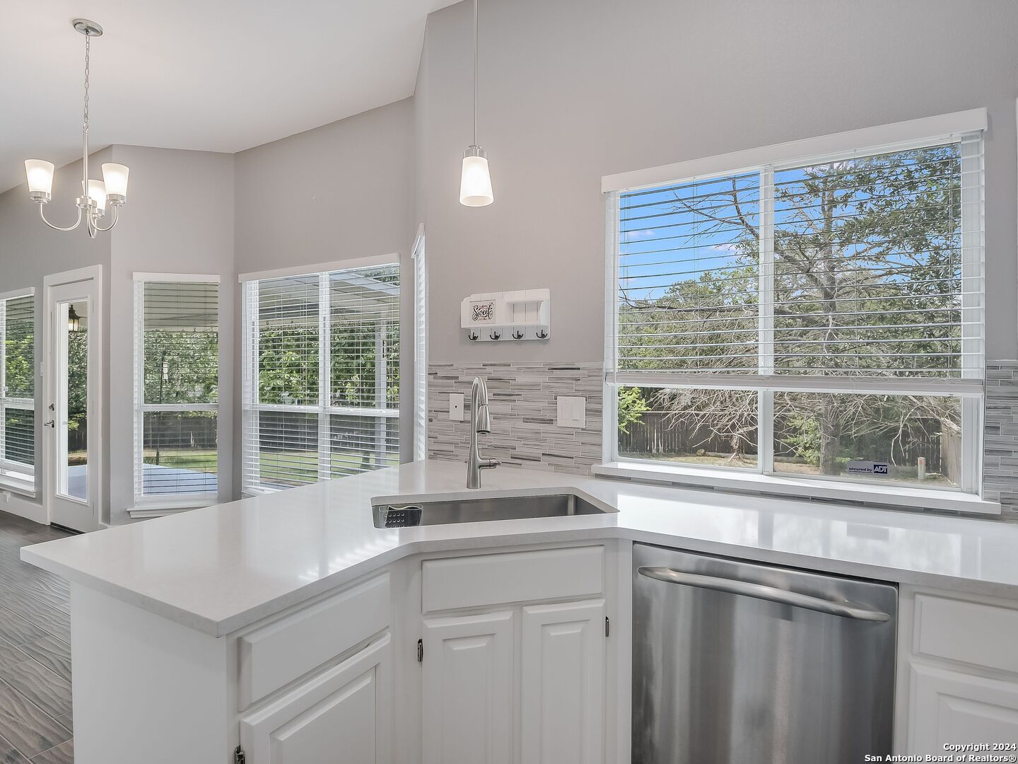 15711 Wolf Creek Street San Antonio TX 78232