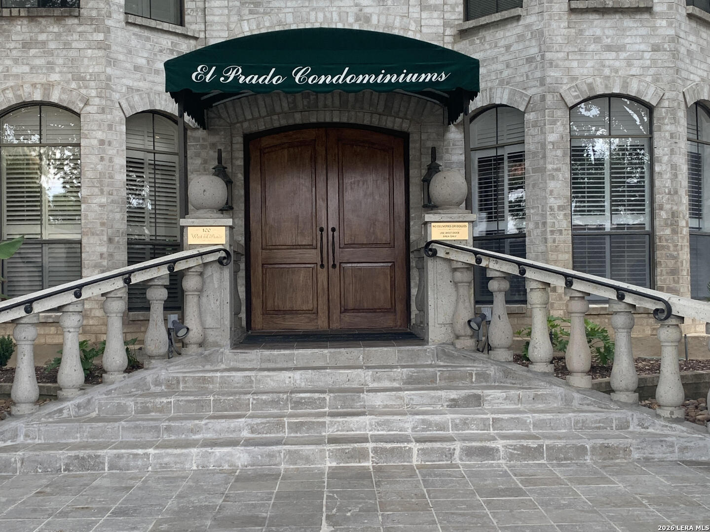 100 W El Prado San Antonio TX 78212