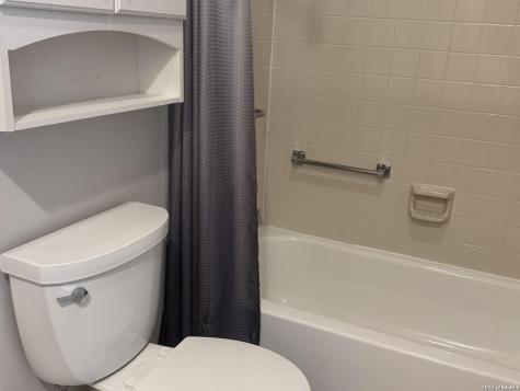 100 W El Prado San Antonio TX 78212