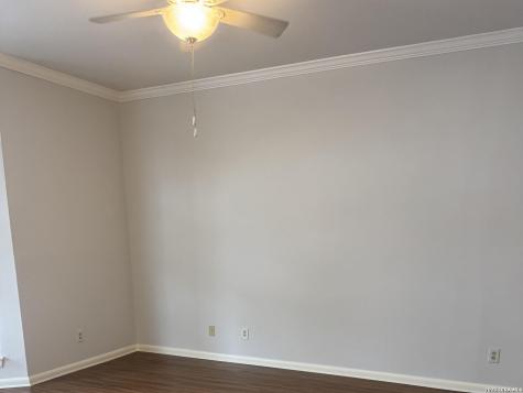 100 W El Prado San Antonio TX 78212