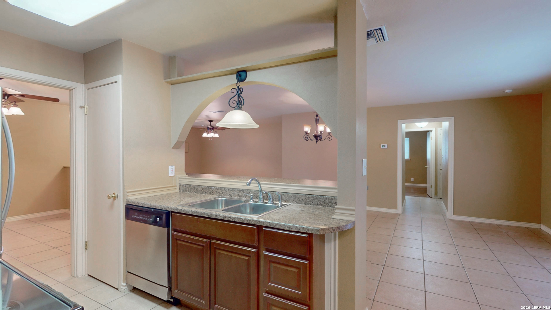 4234 Flint Hill San Antonio TX 78230