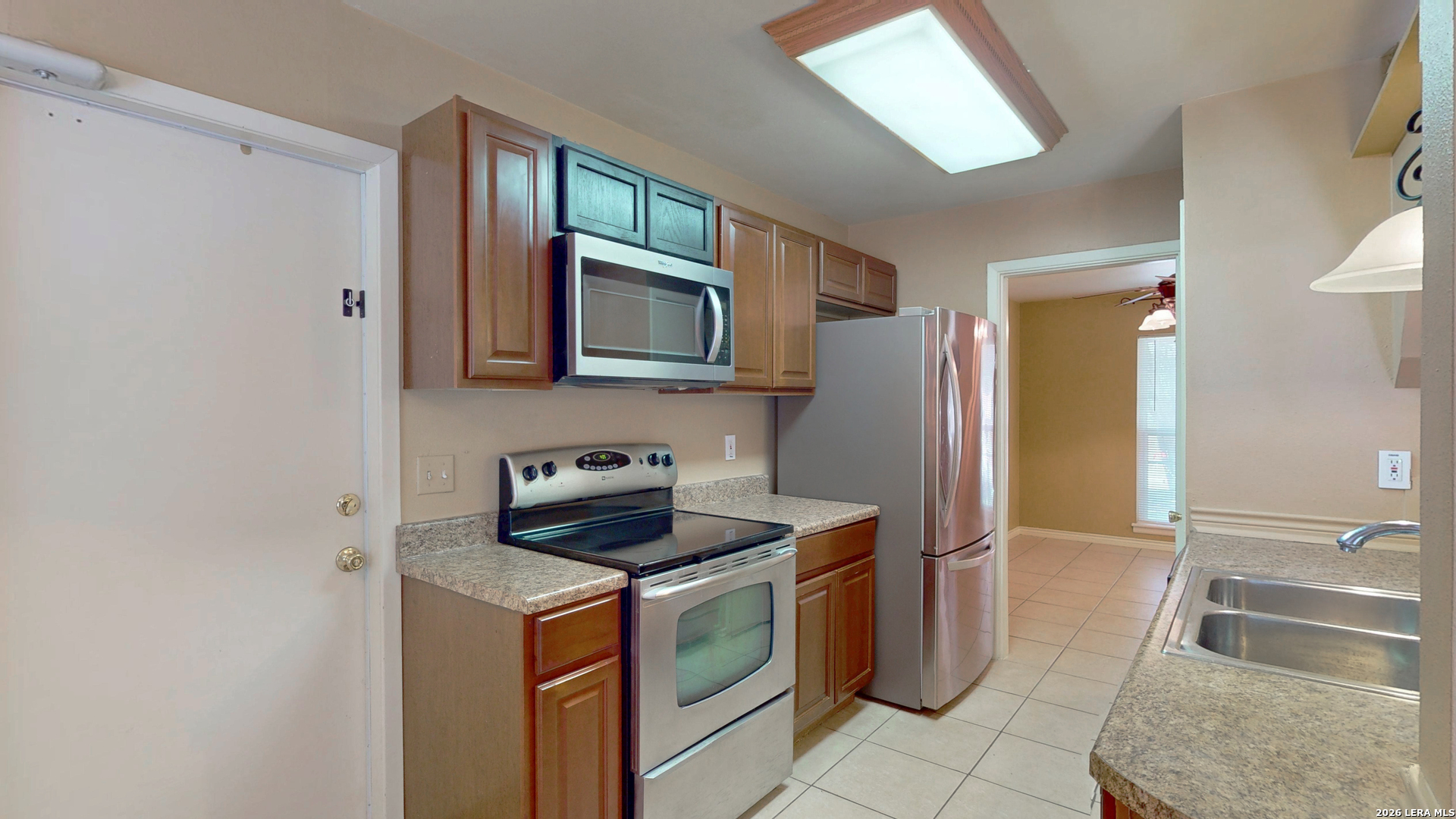 4234 Flint Hill San Antonio TX 78230