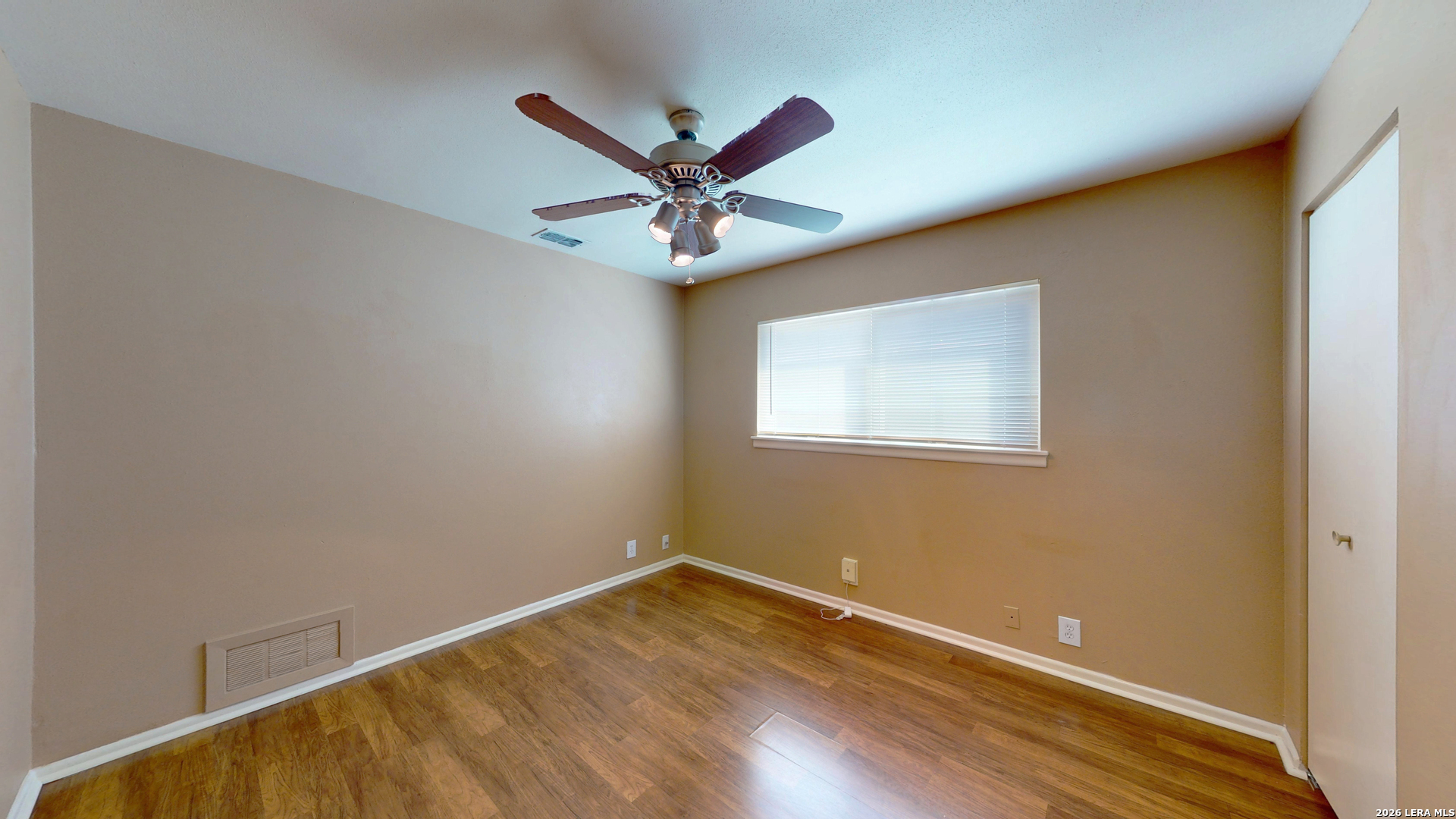 4234 Flint Hill San Antonio TX 78230