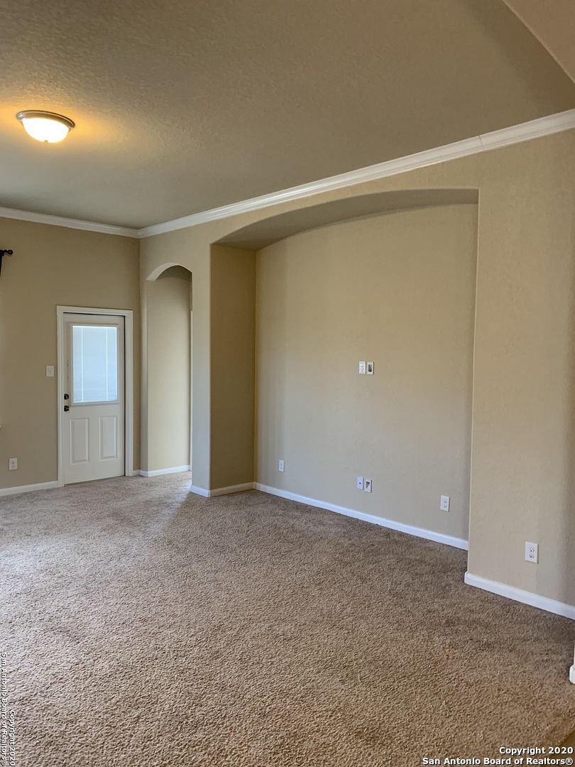 8418 Meadow Plains San Antonio TX 78254