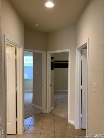 8418 Meadow Plains San Antonio TX 78254