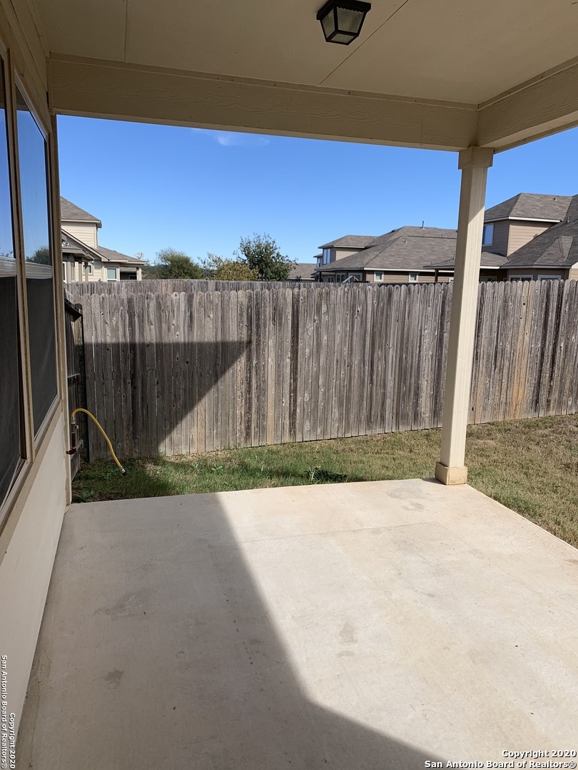 8418 Meadow Plains San Antonio TX 78254