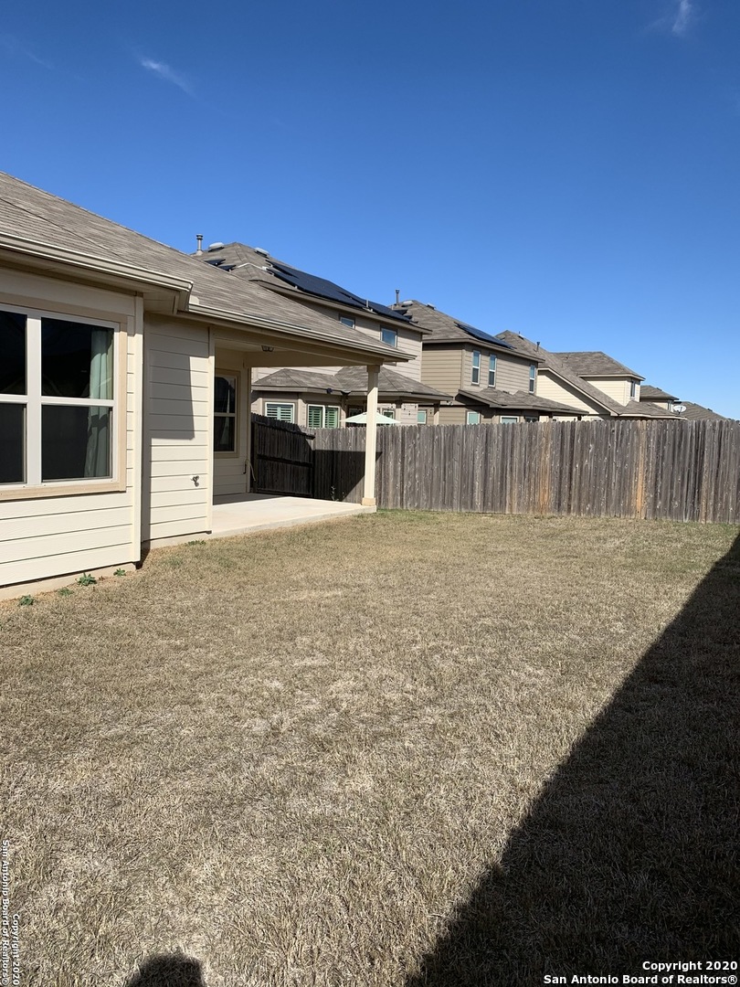 8418 Meadow Plains San Antonio TX 78254