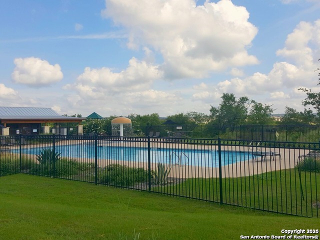 8418 Meadow Plains San Antonio TX 78254