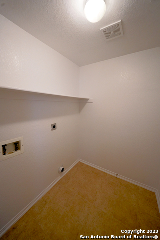 6534 Ithaca Falls San Antonio TX 78239
