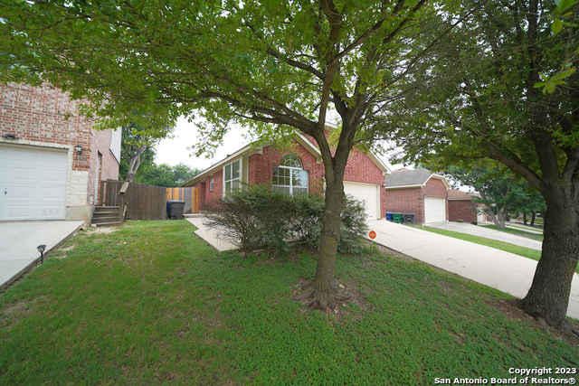6534 Ithaca Falls San Antonio TX 78239