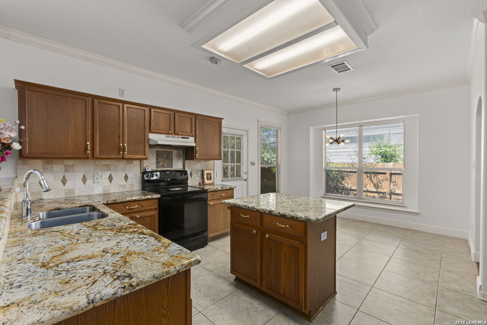 2323 Cardigan Hill San Antonio TX 78232