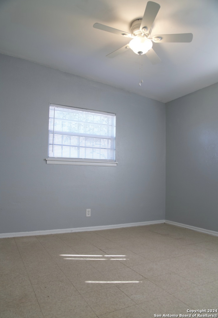 211 Westoak Road San Antonio TX 78227