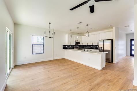 207 Gravel B Street San Antonio TX 78203