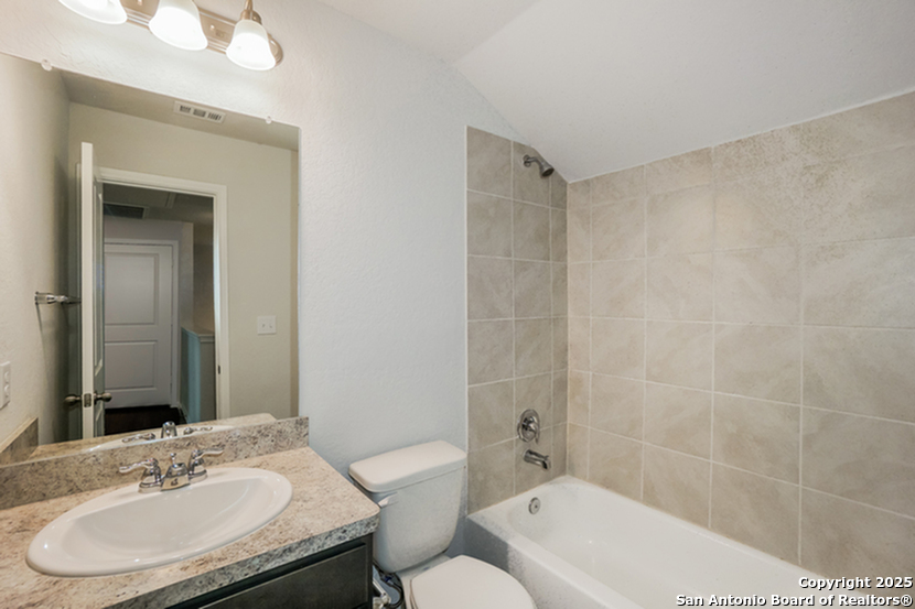 9310 Evening Shade Court San Antonio TX 78211