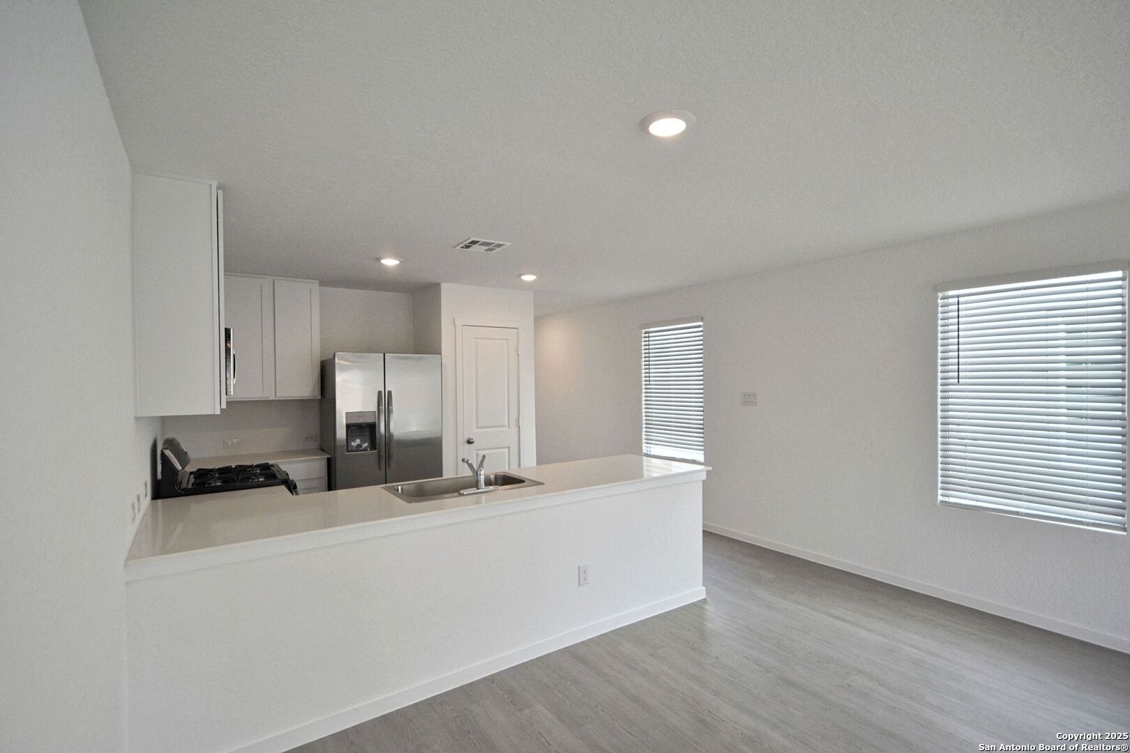 11559 Field Briar Converse TX 78109