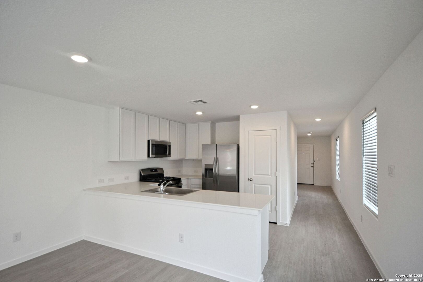 11559 Field Briar Converse TX 78109