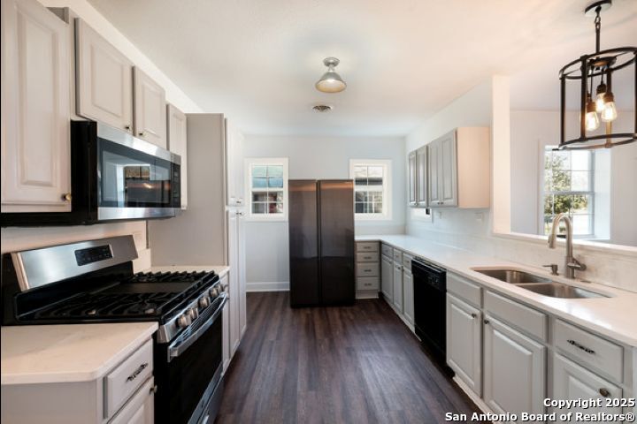302 Shadwell Drive San Antonio TX 78228