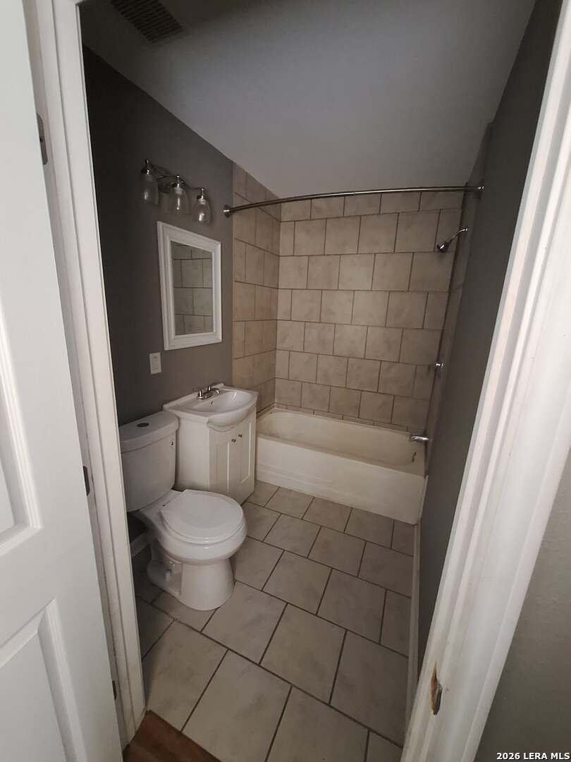125 Cometa San Antonio TX 78207