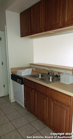 505 Dukeway Universal City TX 78148