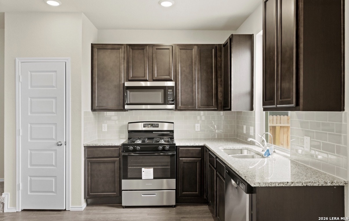 5118 Sandstone Way San Antonio TX 78222