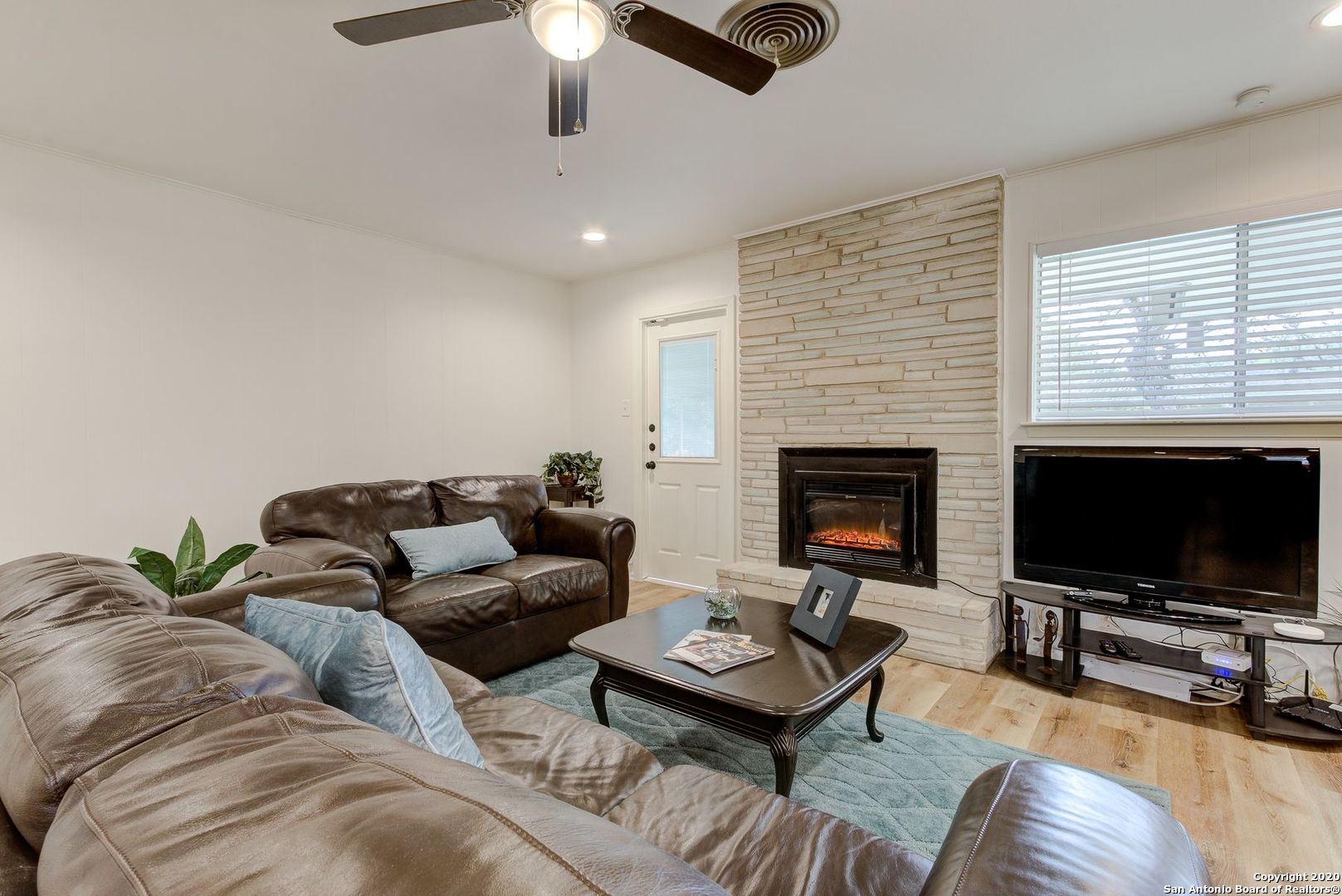 502 Downshire Drive San Antonio TX 78216