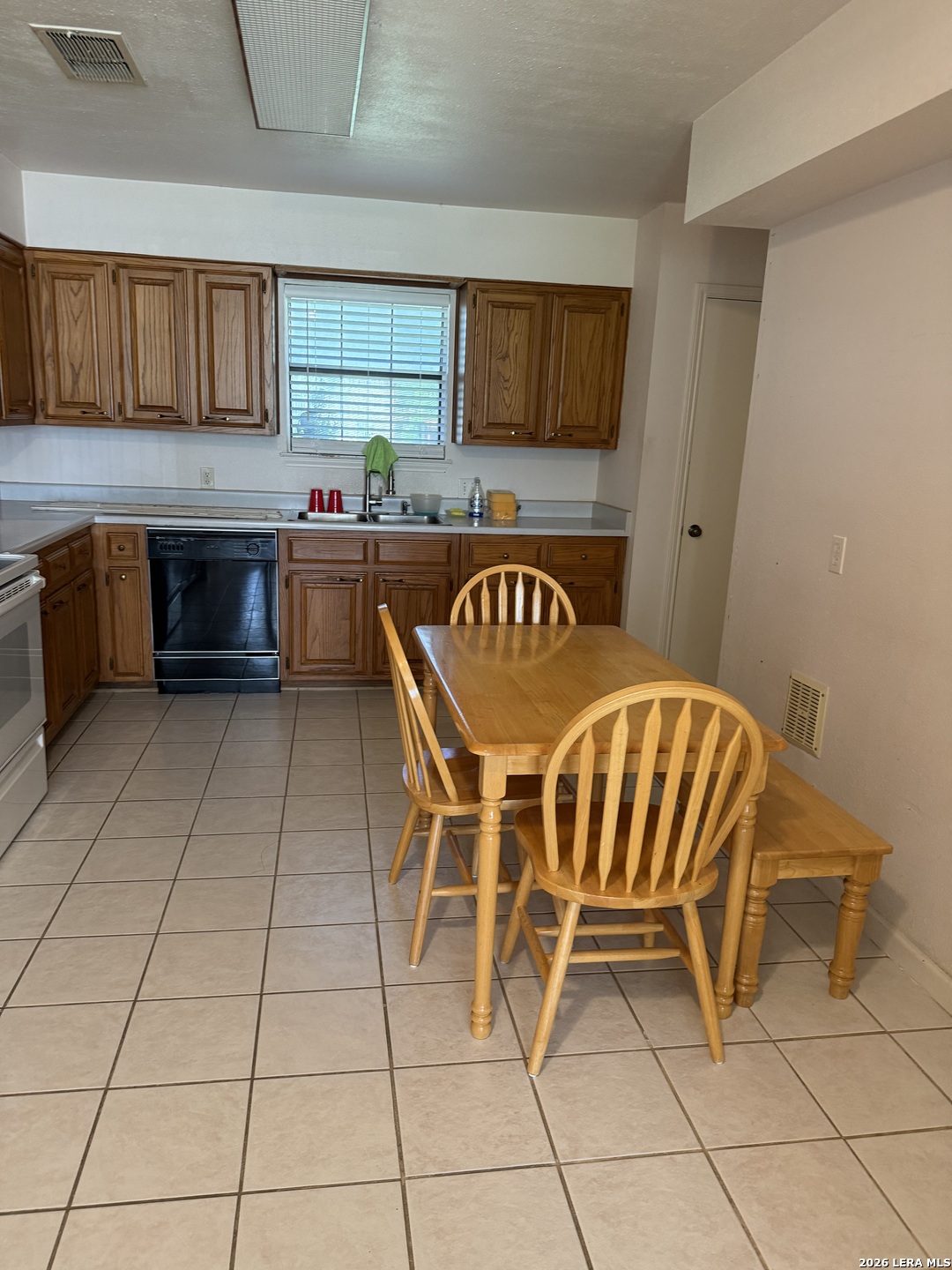2723 Triple Tree Drive San Antonio TX 78263