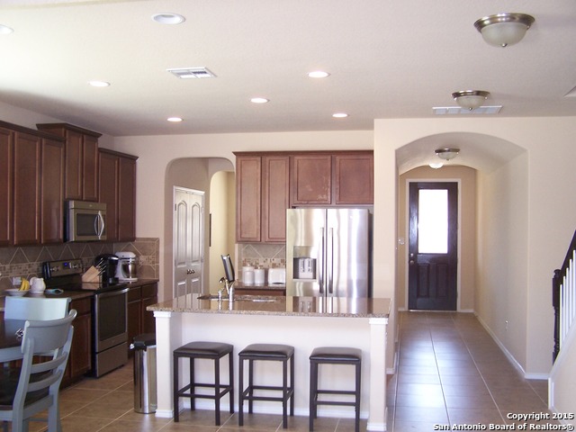 216 Golden Vista Cibolo TX 78108