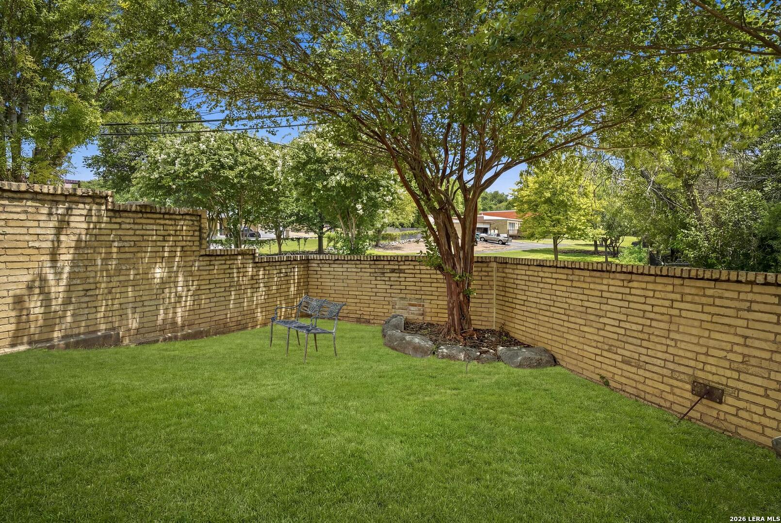 3800 E Songbird Lane San Antonio TX 78229