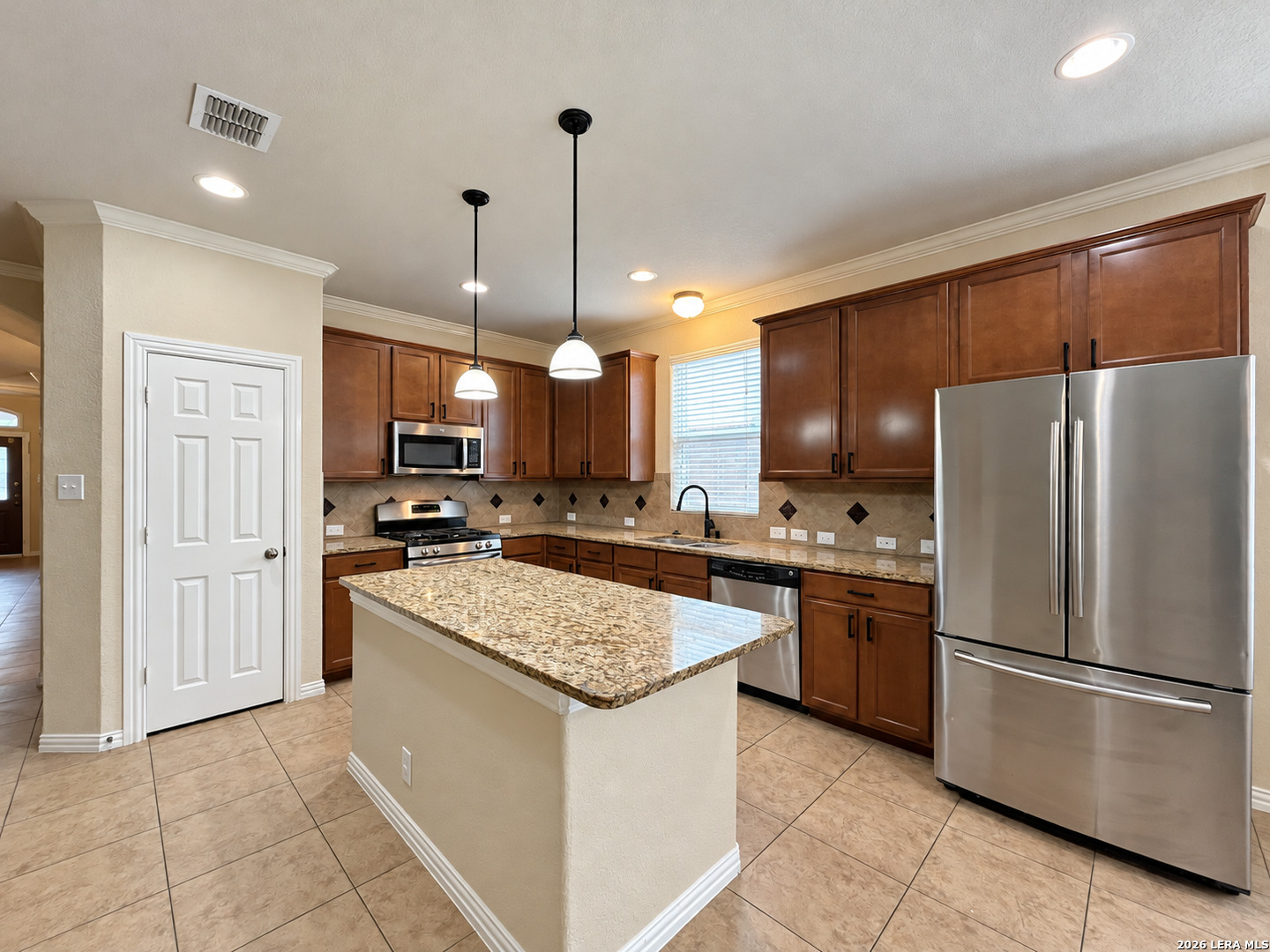 3523 Arroyo Alamo San Antonio TX 78253