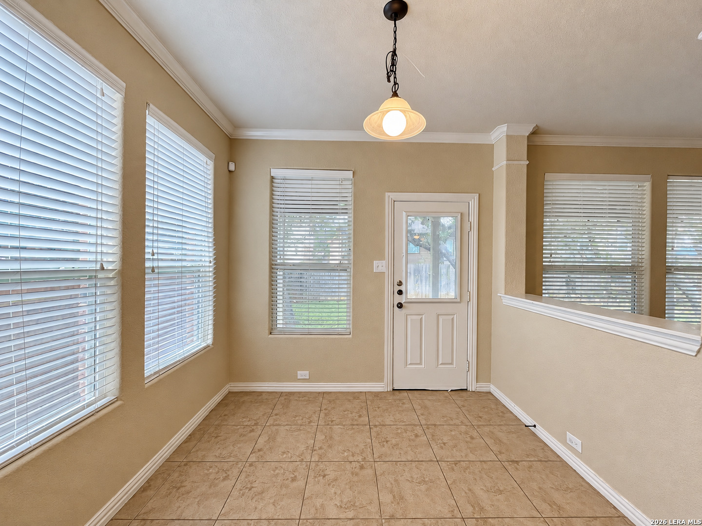 3523 Arroyo Alamo San Antonio TX 78253