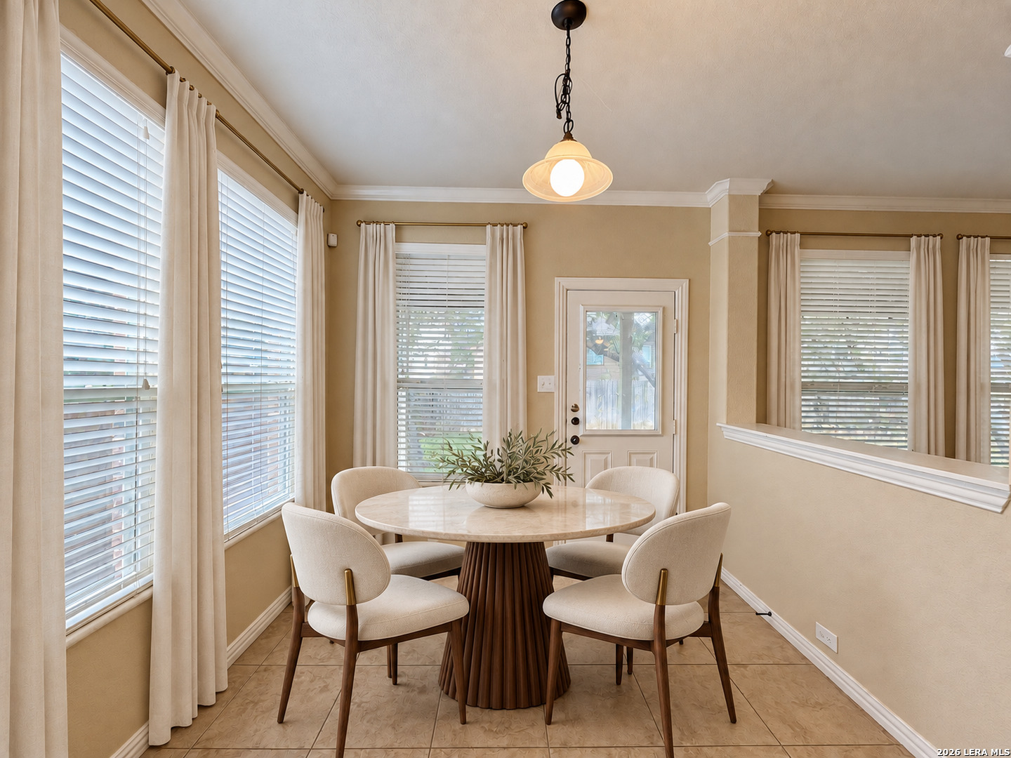 3523 Arroyo Alamo San Antonio TX 78253