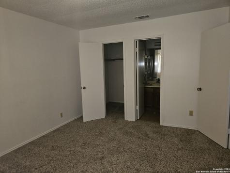 5319 Ashbury Drive San Antonio TX 78250