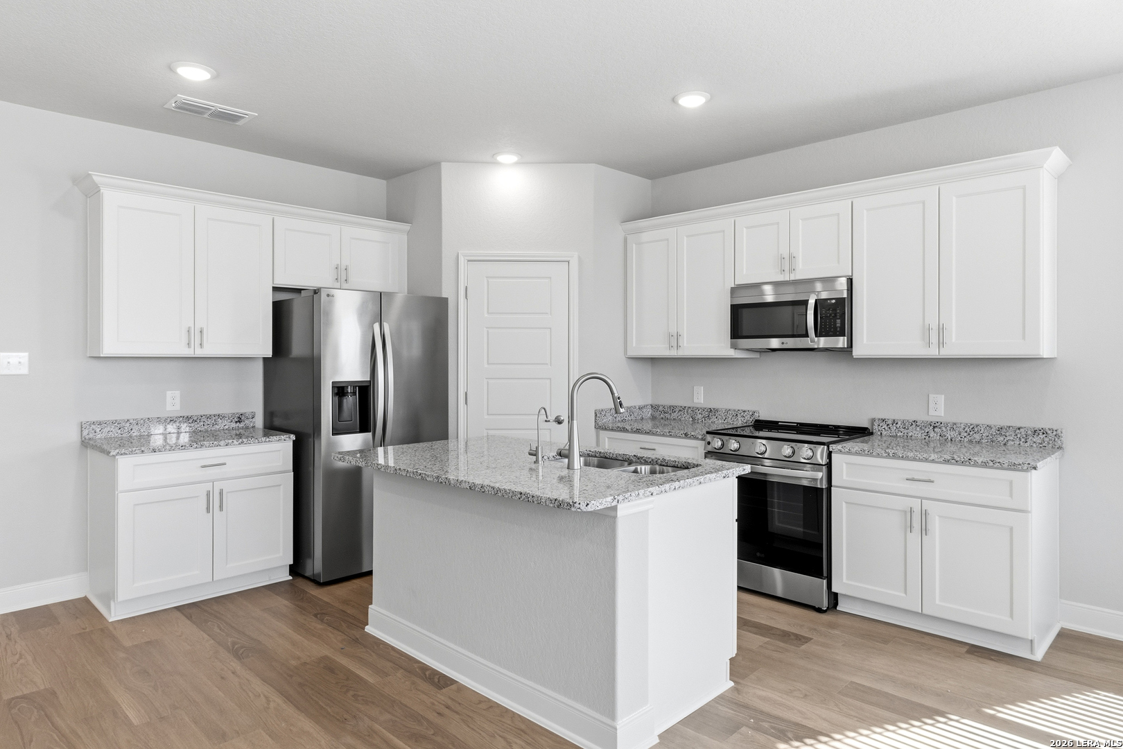 7118 Magnolia Creek San Antonio TX 78252
