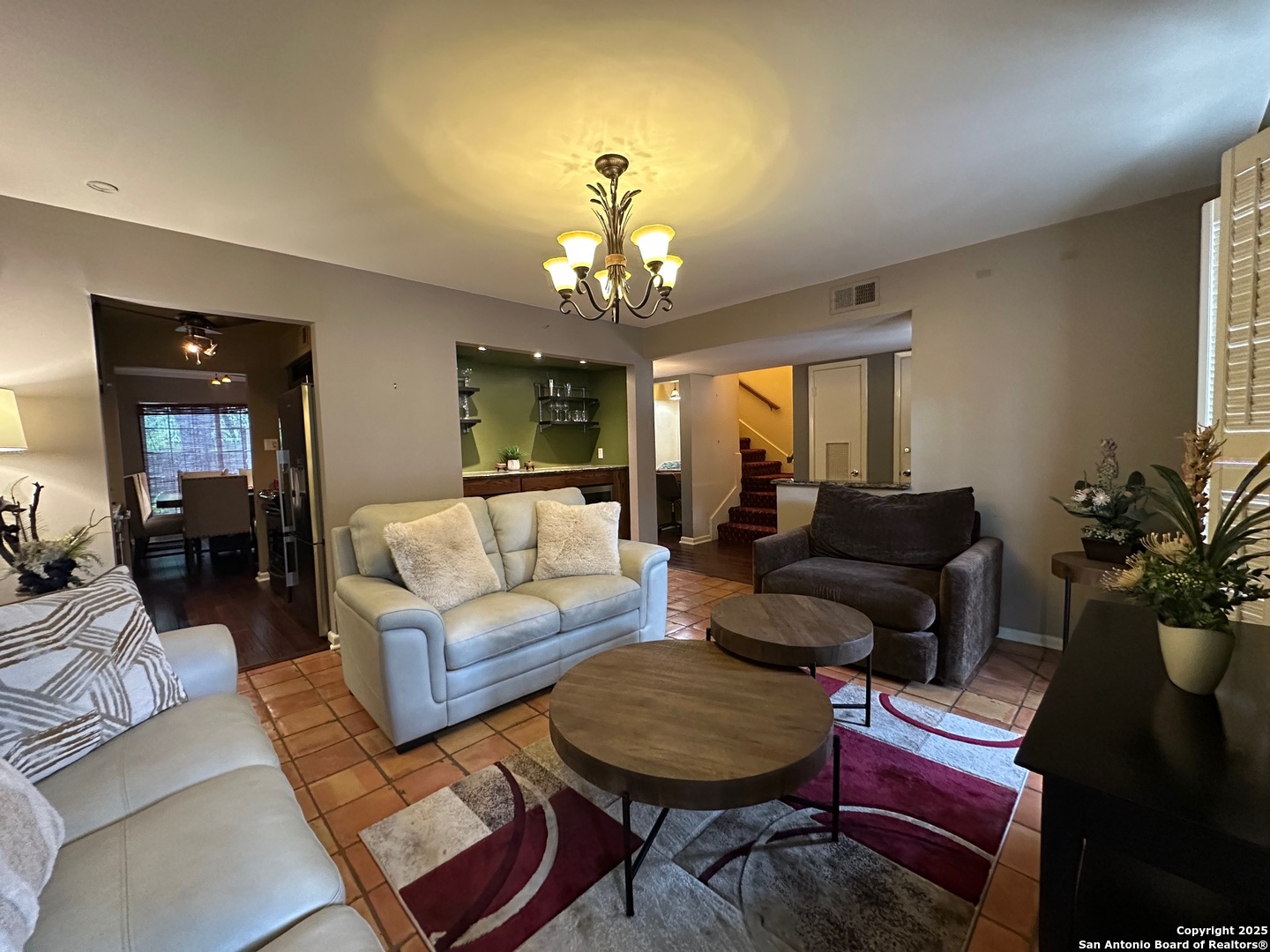 1045 Shook Avenue Olmos Park TX 78212