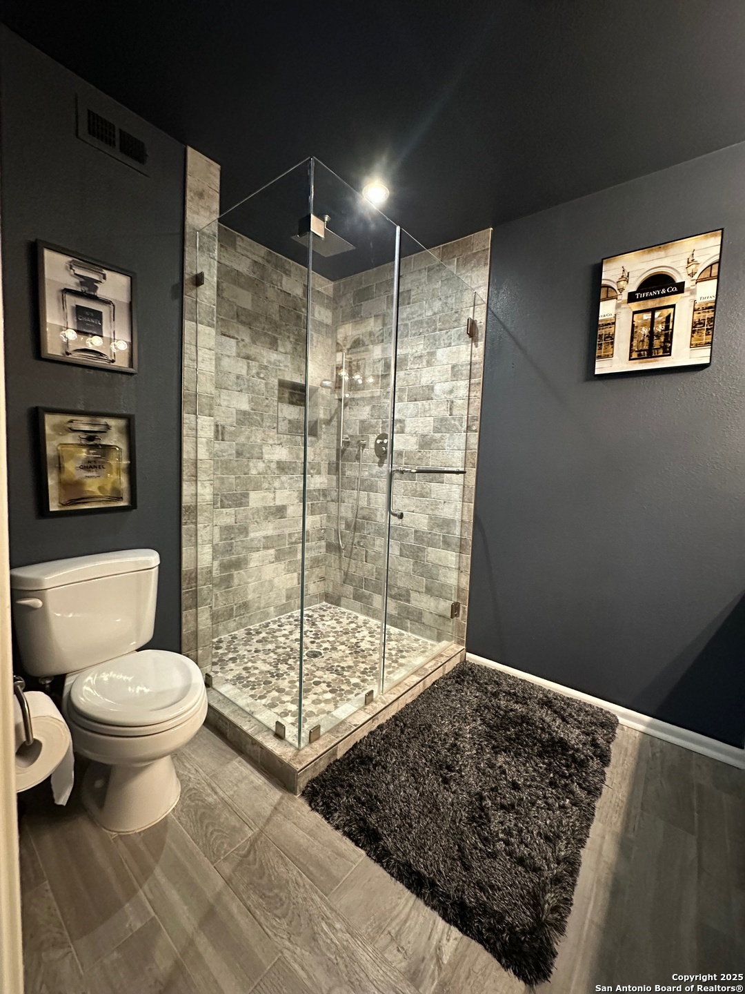 1045 Shook Avenue Olmos Park TX 78212