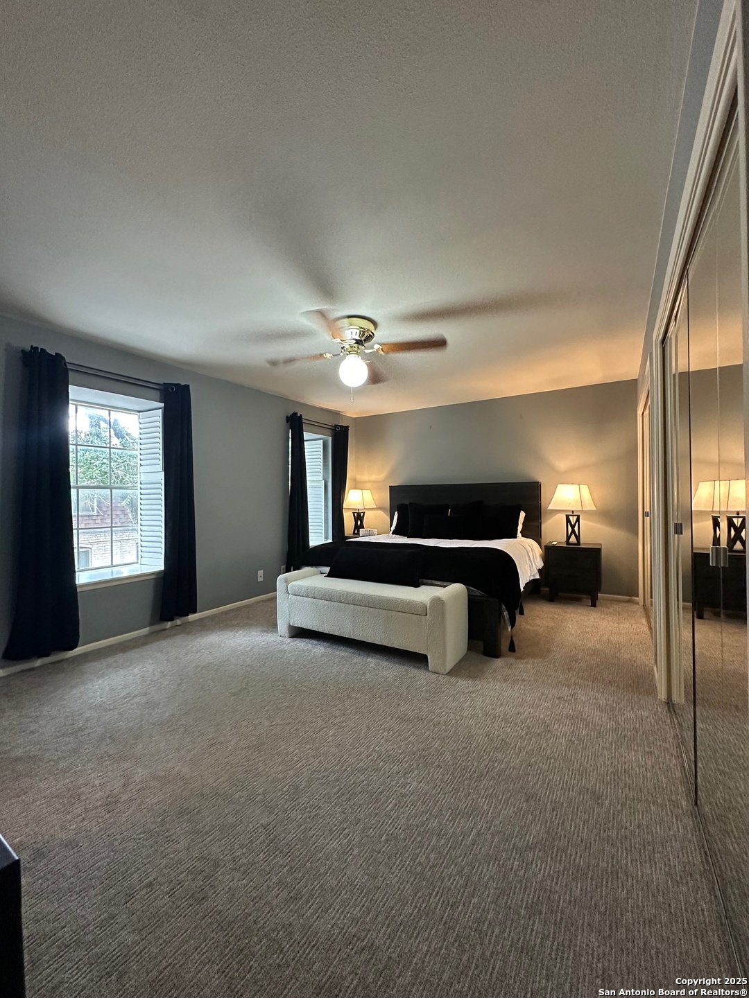 1045 Shook Avenue Olmos Park TX 78212