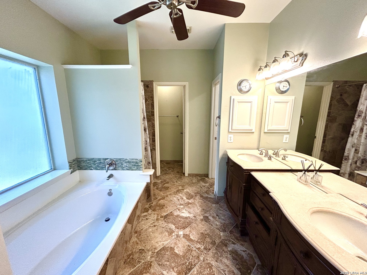 8807 Brae Ridge Drive San Antonio TX 78249