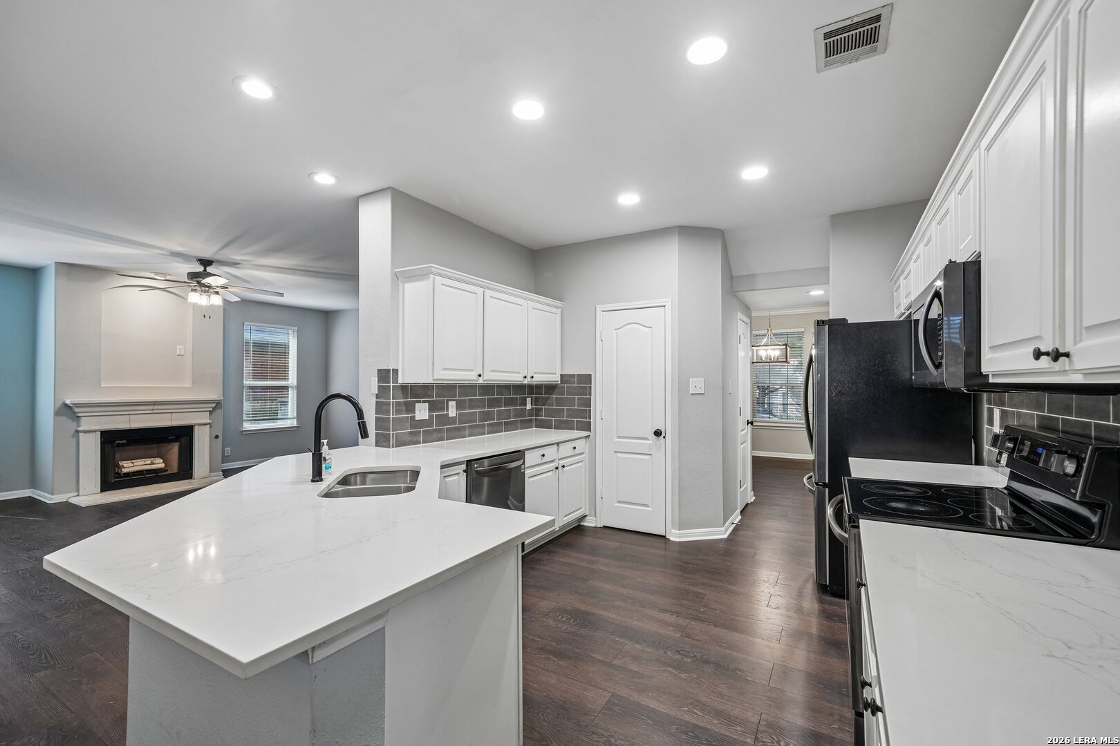 2635 Turquoise Way San Antonio TX 78251
