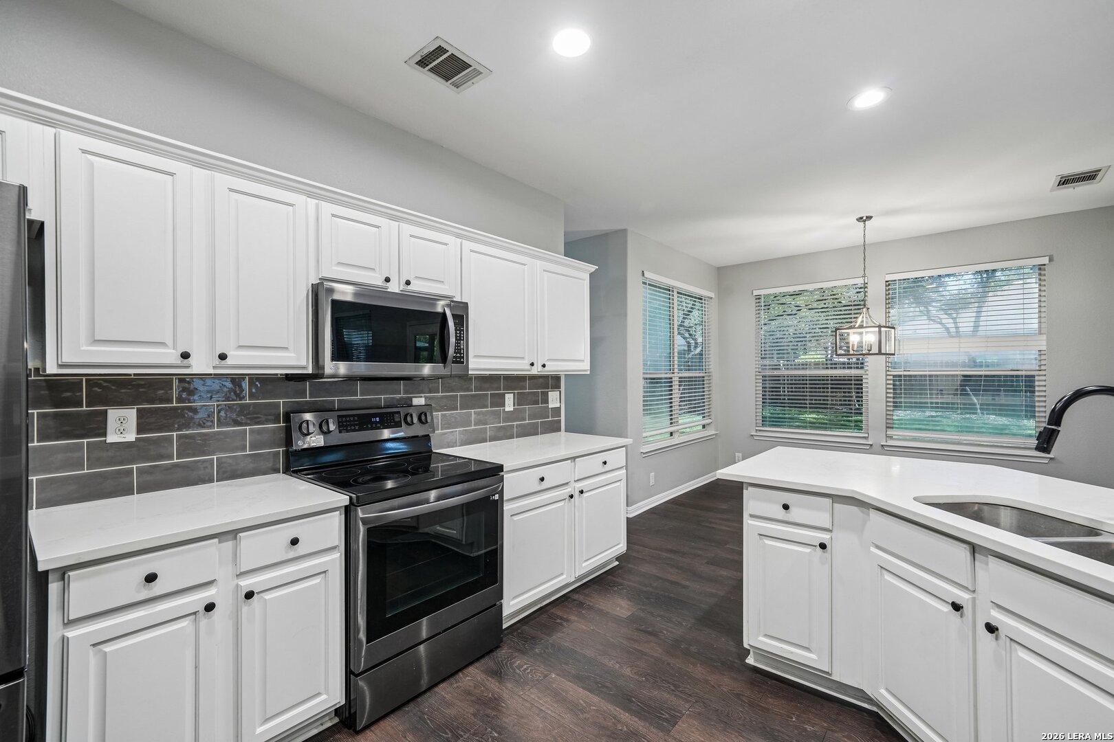 2635 Turquoise Way San Antonio TX 78251