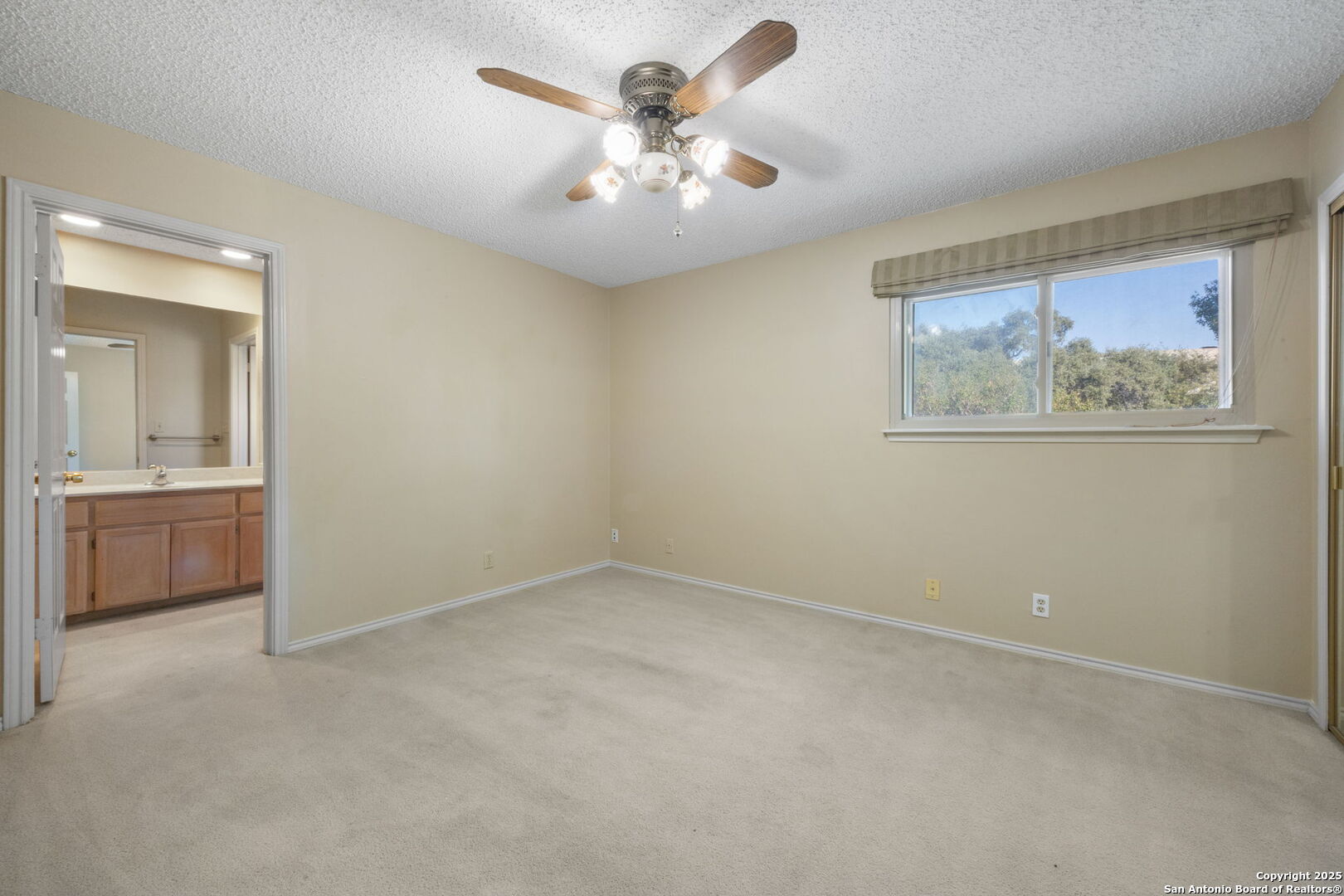 2606 Country Square San Antonio TX 78209