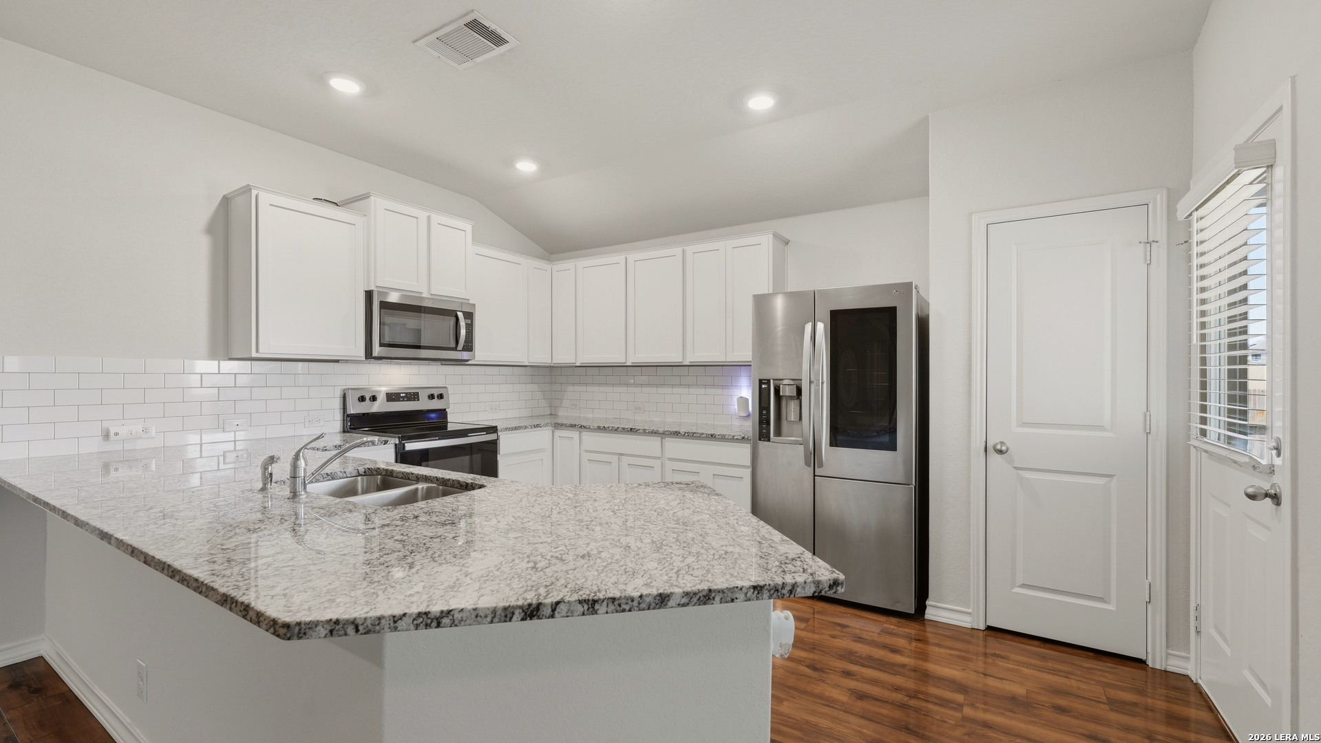 221 Tule Canyons Schertz TX 78108
