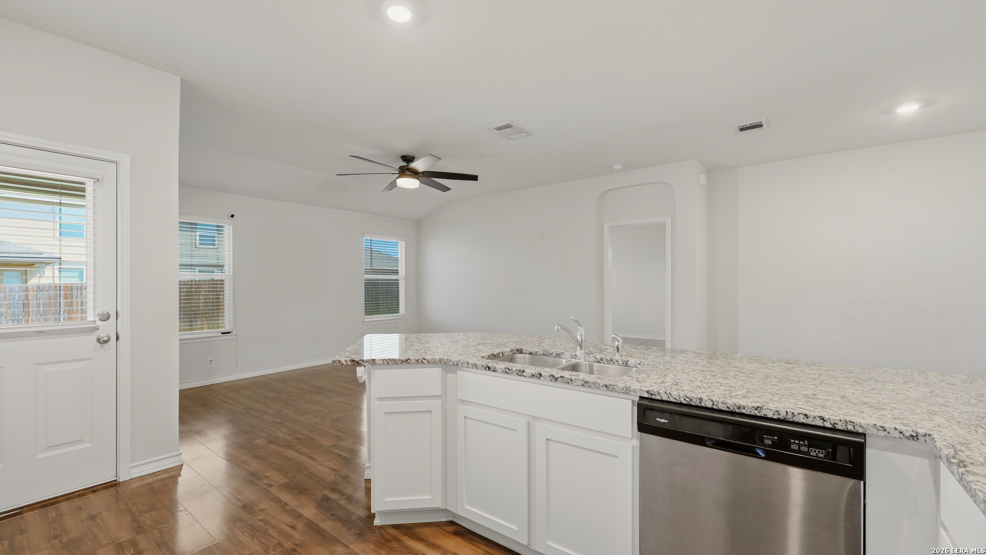 221 Tule Canyons Schertz TX 78108