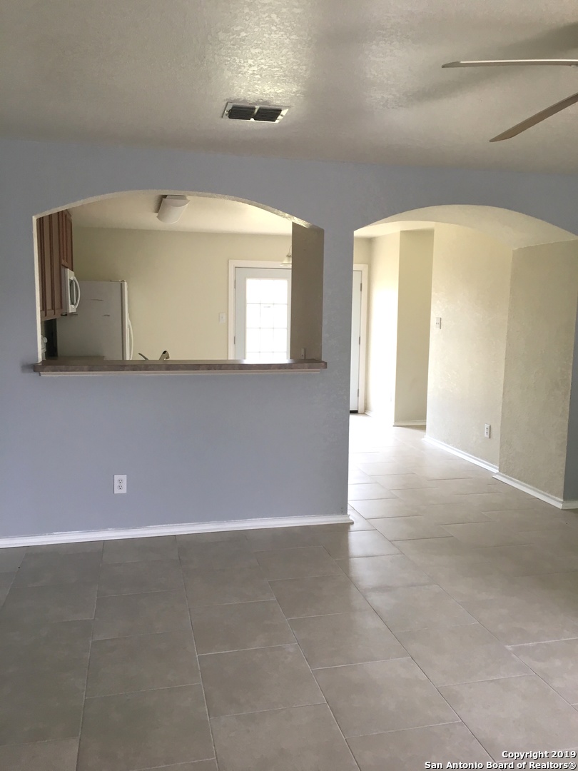 7718 Burro Bend San Antonio TX 78244