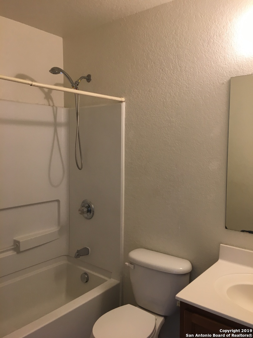 7718 Burro Bend San Antonio TX 78244
