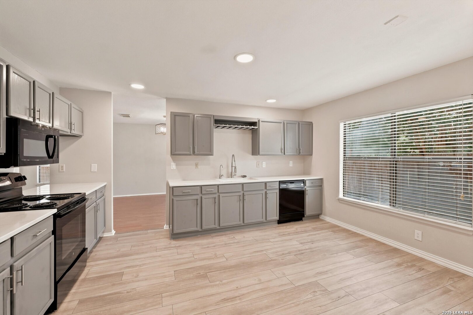 2410 Cedar San Antonio TX 78232
